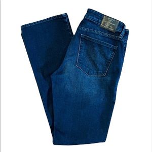 LUCKY BRAND Lolita Woman’s Mid Rise Boot Cut Denim Jeans Size 28